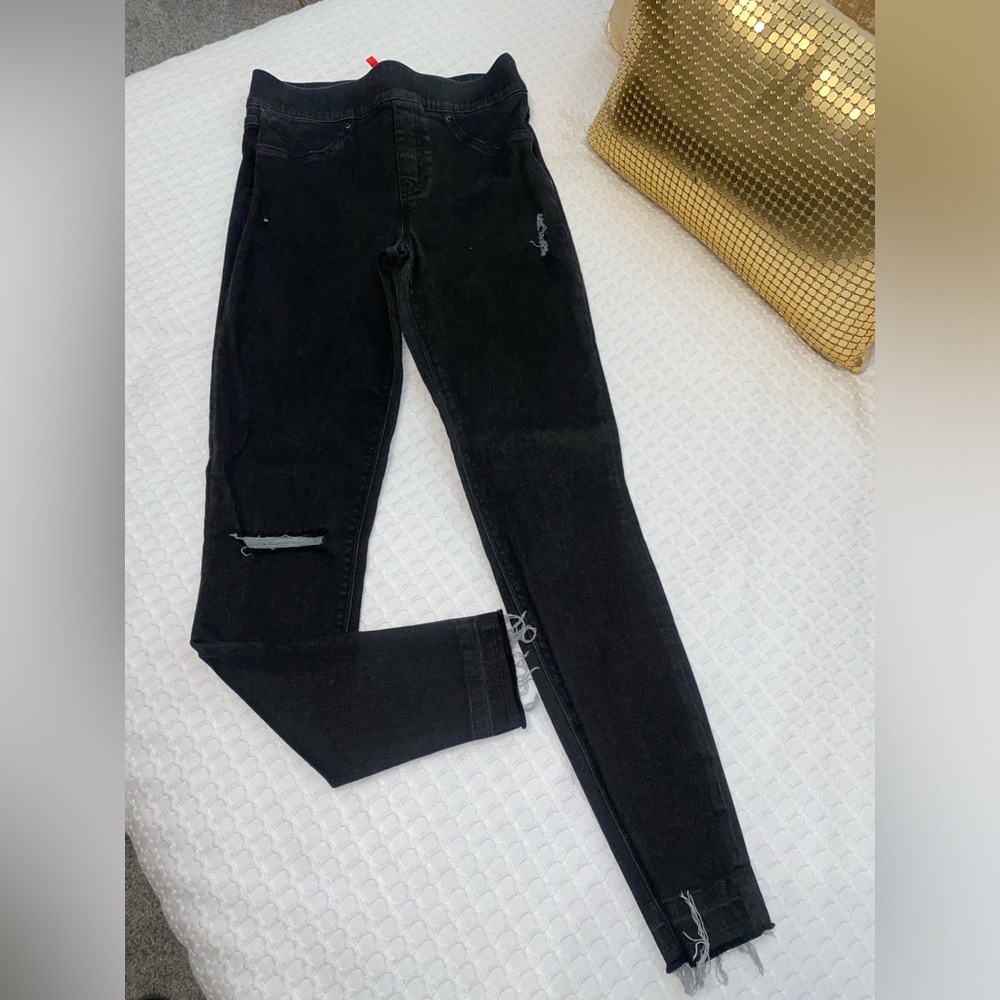 Spanx Vintage Distressed Ankle Skinny Jeans